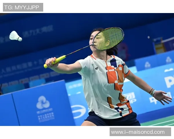 成都羽毛球队在羽毛球节奏排名中创新高展现实力与团队合作精神